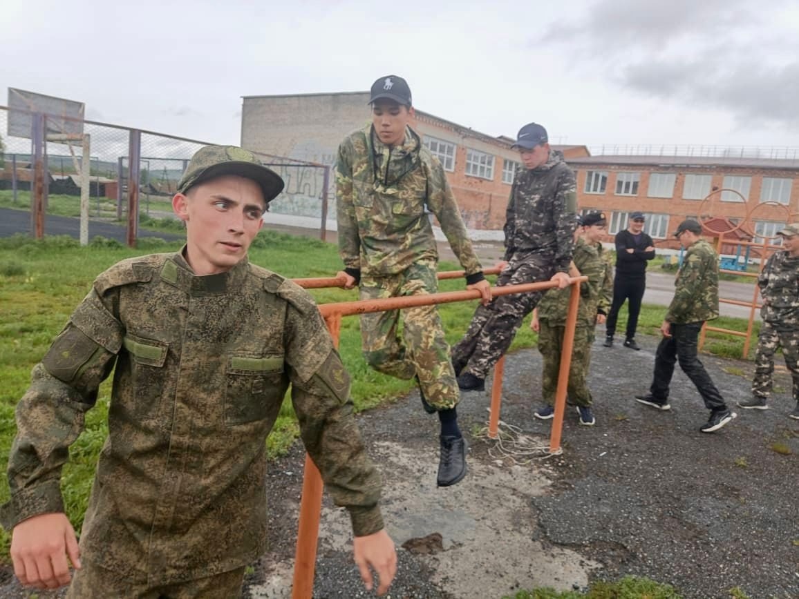 На территории Идринского района начались учебные сборы.